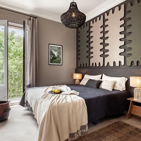 Lendu - 2 Bedrooms And Balcony In Sant Antoni Daire Barselona